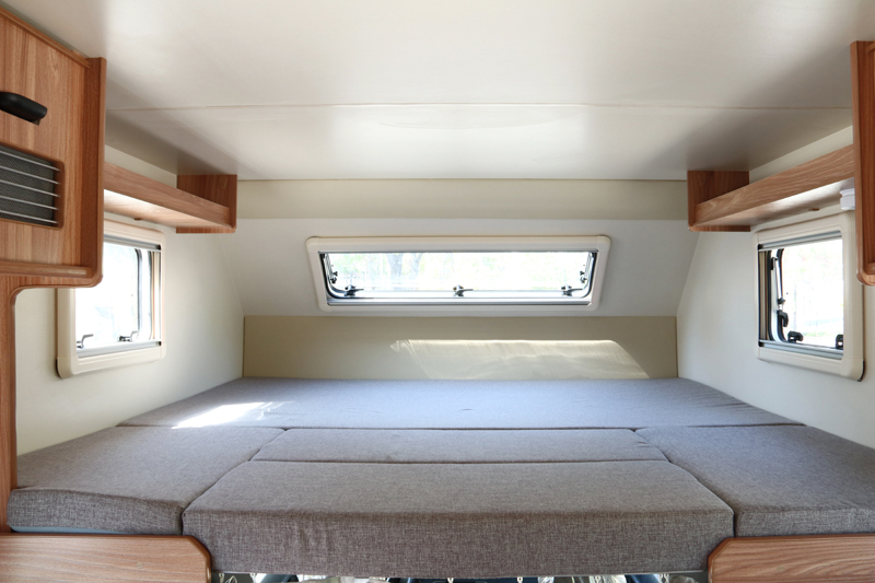 2米大床的房車，真的挺好