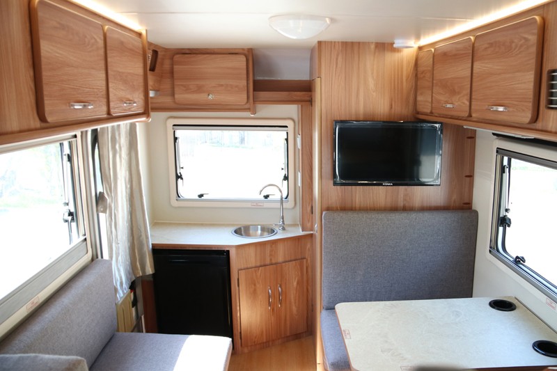 這個房車優惠只有兩臺，力度還挺大