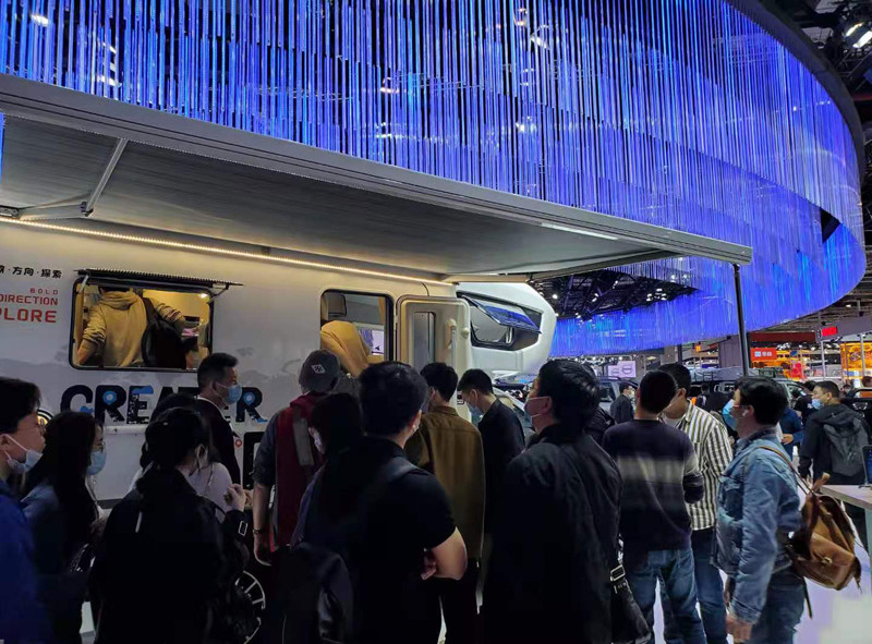 覽眾自由炮登陸上海汽車展長城展臺 覽眾自由炮登陸上海汽車展長城展臺