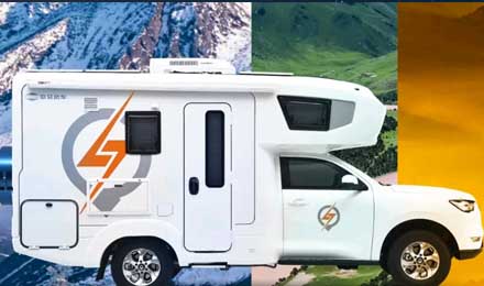 旅居優(yōu)選，自由炮B皮卡房車(chē)