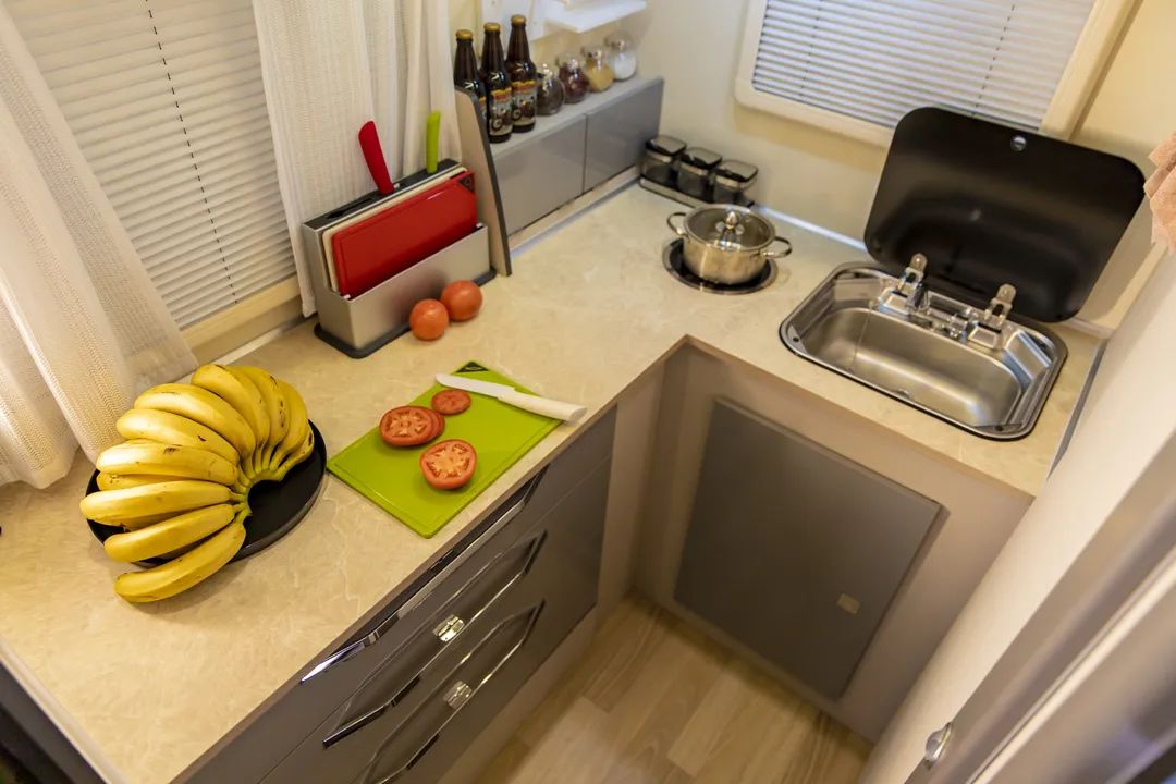 自由炮系列房車(chē)布局盤(pán)點(diǎn),總有一款適合你! 自由炮系列房車(chē)布局盤(pán)點(diǎn),總有一款適合你!