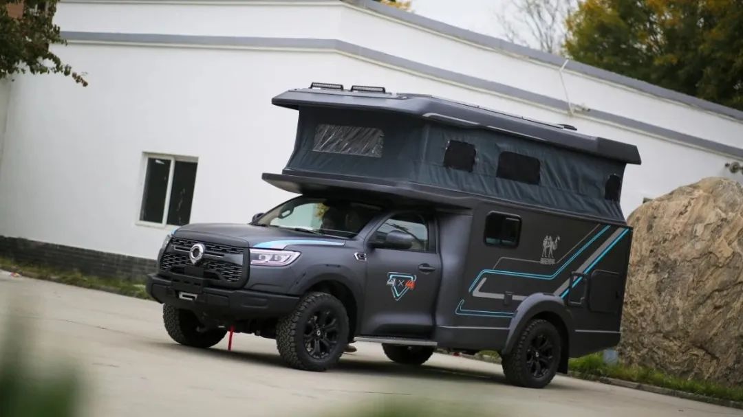 無懼限高，自由穿行，升頂炮讓您實現開著房車去越野！