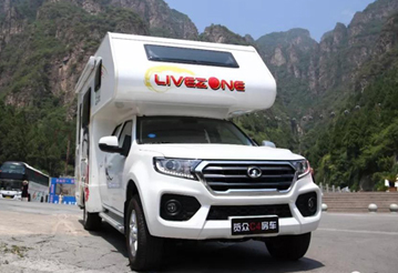 超大床還是國(guó)六汽油四驅(qū)房車，選它沒錯(cuò)